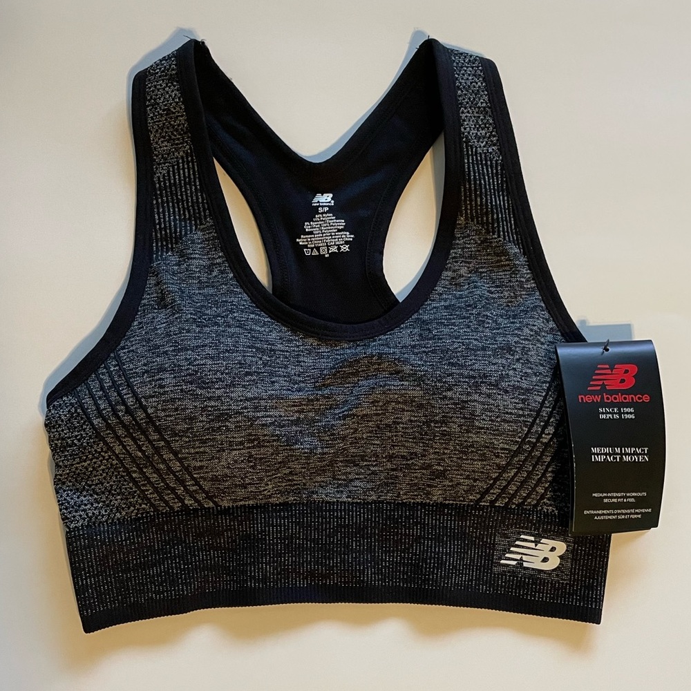 NWT Sports Bra New Balance Women’s S Black/Gray/White Athletic Fitness Workout